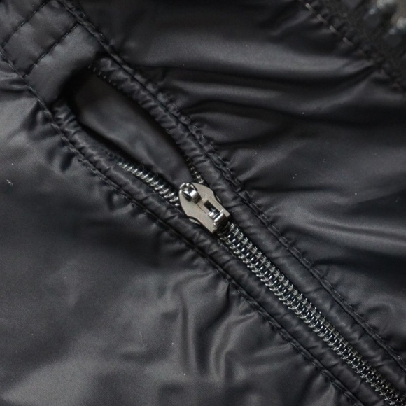 Moncler Matte Gray Goose Down Coyote Fur Size 3 L - Picture 8 of 8